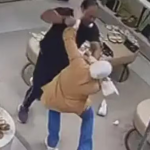 Homem é preso após arrancar hijab e agredir mulheres em shopping de Foz do Iguaçu