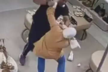 Homem é preso após arrancar hijab e agredir mulheres em shopping de Foz do Iguaçu