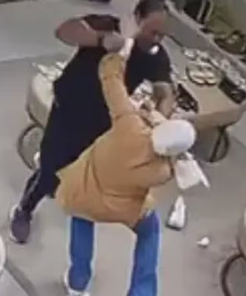 Homem é preso após arrancar hijab e agredir mulheres em shopping de Foz do Iguaçu