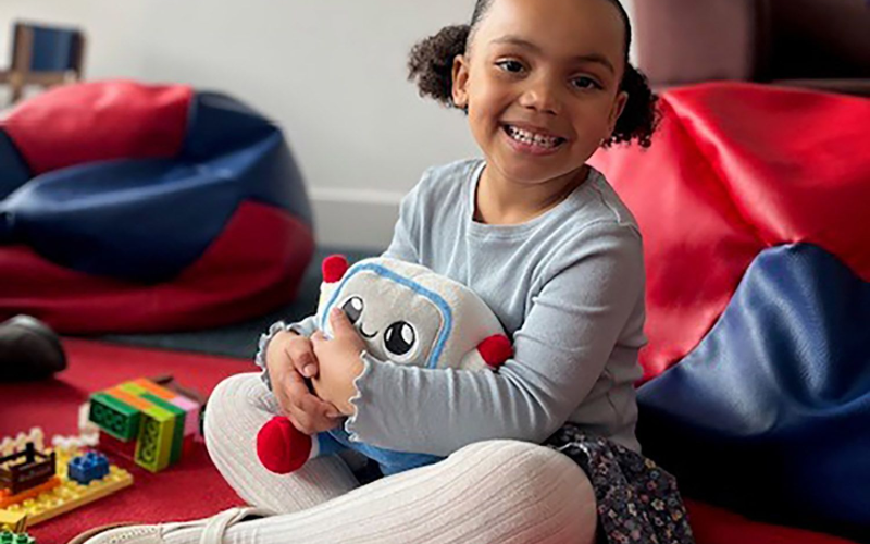 Brinquedos com IA Podem Representar Riscos para Crianças, Aponta Estudo