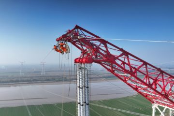 China acelera super-rede elétrica para enfrentar crises de energia