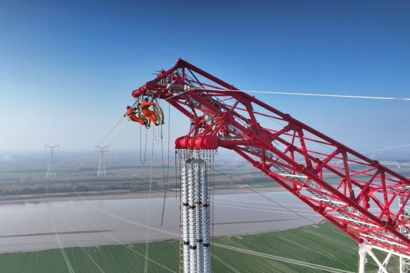Linhas de transmissão de ultra-alta tensão da rede elétrica da China