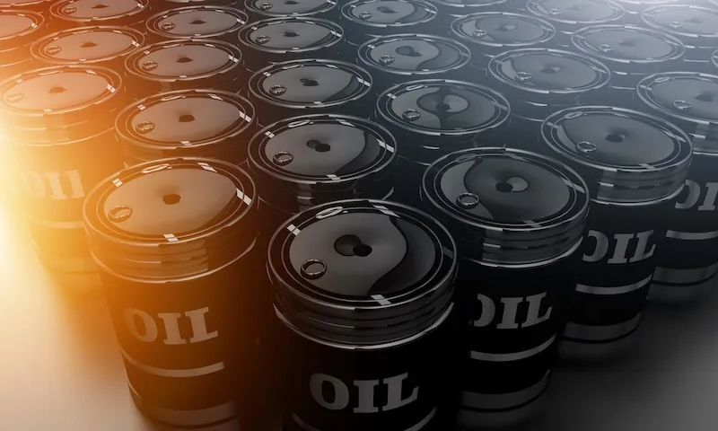 Petróleo sobe forte com escalada dos riscos geopolíticos após ataques ao Irã