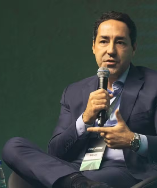 Esquema Bilionário: Como Empresas de Fachada e Facções Criminosas Fraudaram Bancos no Brasil