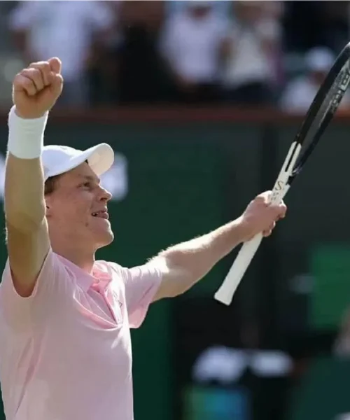 Sinner faz história no Miami Open e conquista feito raro