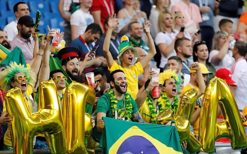Torcedores Brasileiros Movimentam Bilhões na Copa
