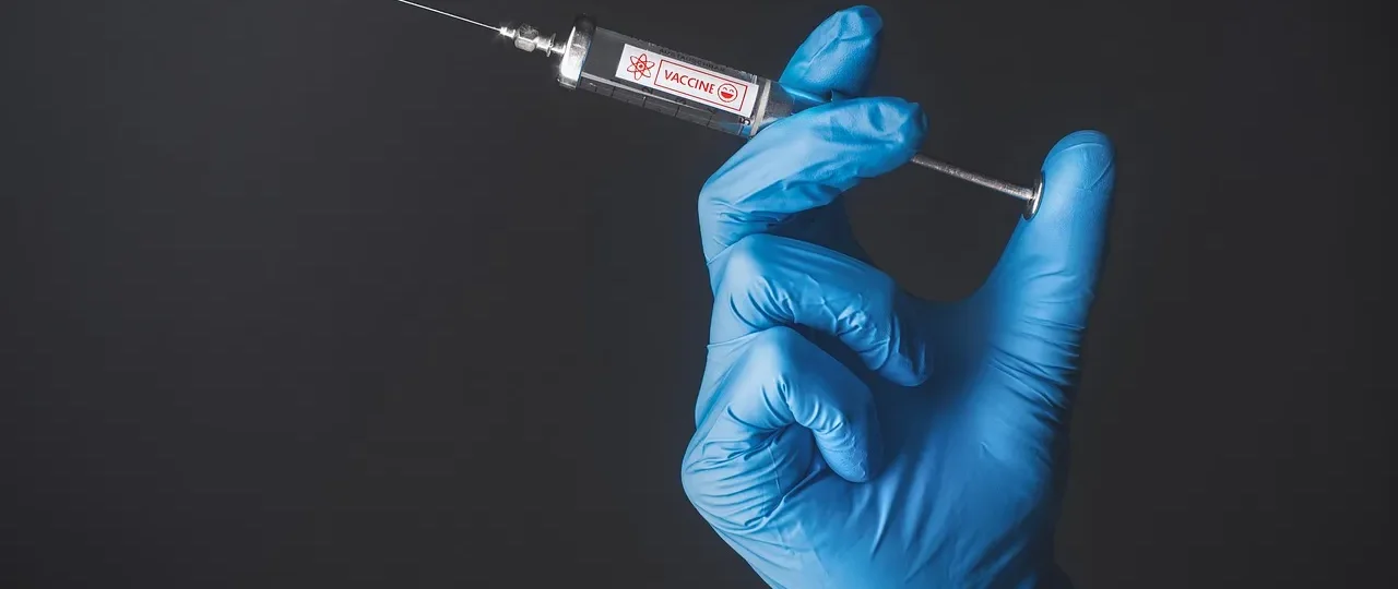 Vacina contra dengue do Butantan é suspensa após 2 mortes: o que se sabe até agora