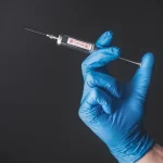 Vacina contra dengue do Butantan é suspensa após 2 mortes: o que se sabe até agora